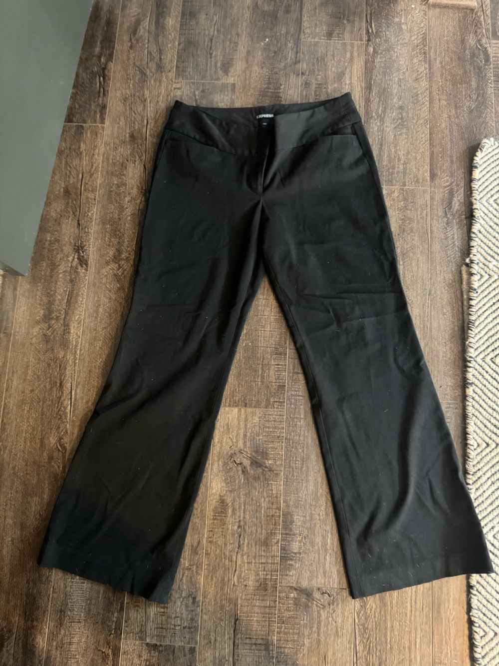 Express Women’s Editor Black Dress Pants - Sleek Tailored Fit
